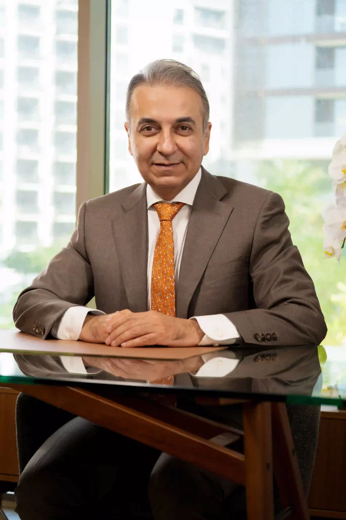 Dr. Mehran Sadeghazar